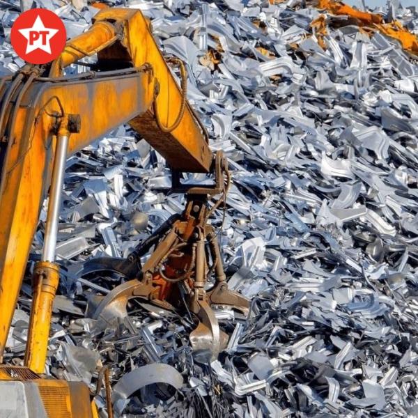 Giá thu mua phế liệu không cố định thay đổi tùy nhiều yếu tố