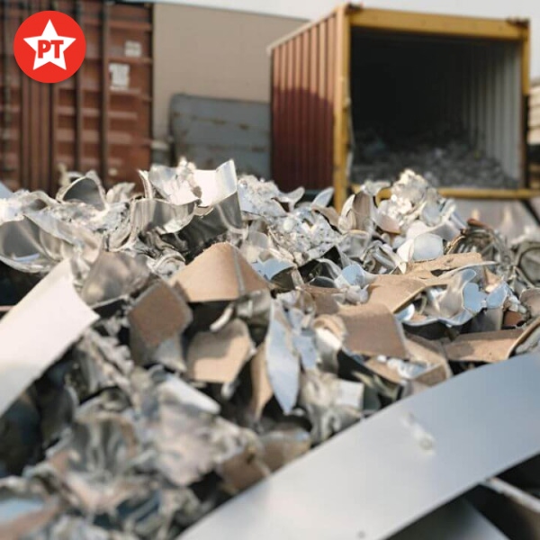 Thu mua nhôm cũ và tái chế giúp giảm thiểu lượng rác thải kim loại ra môi trường