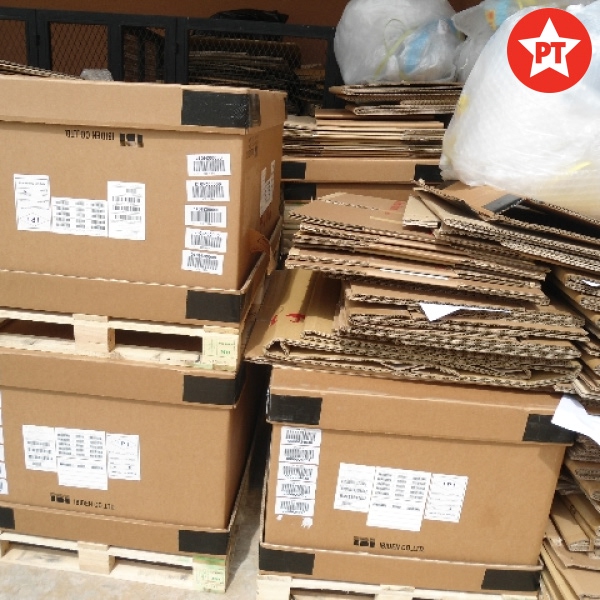 Công ty Phúc Long cung cấp dịch vụ thu mua giấy vụn giá hợp lý, nhanh chóng