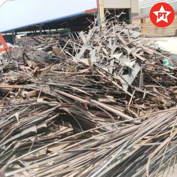 Tại sao nên chọn dịch vụ thu mua phế liệu tại nhà?